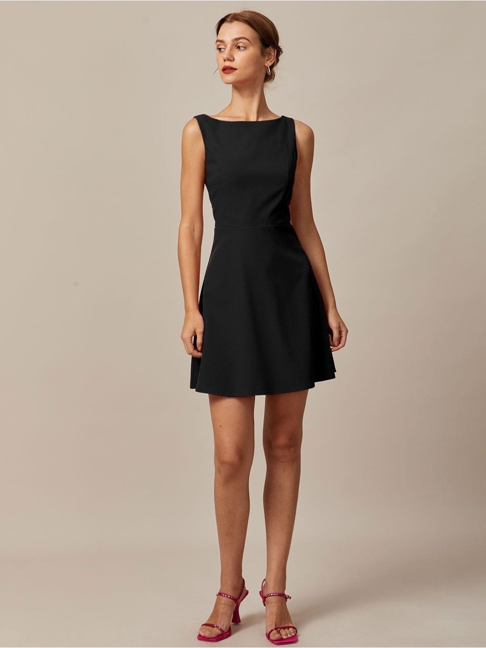 NEW RIHOAS Women Black Boat Neck High Waisted Mini Dress M Medium Party Cocktail
